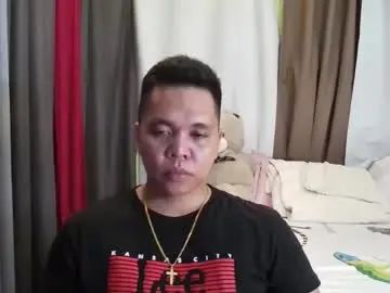 Gay sex chat with urpinoyjeff06 - camgaychat.com - Britain
