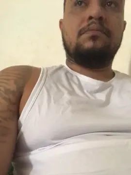 Gay sex chat with luccas_ferrari - camgaychat.com - Portugal