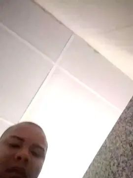 Gay sex chat with Milico25 - camgaychat.com - Portugal