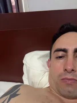 Gay sex chat with Andyycas - camgaychat.com - Spain