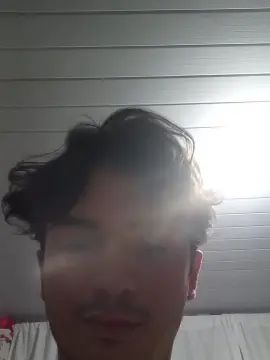 Gay sex chat with kalebe22 - camgaychat.com - Portugal