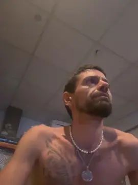 Gay sex chat with teddyf223356 - camgaychat.com - Britain