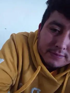 Gay sex chat with Ezdras92 - camgaychat.com - Spain