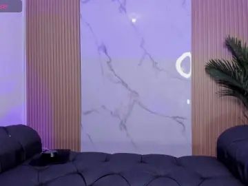 Gay sex chat with arcangel_harris - camgaychat.com - Britain