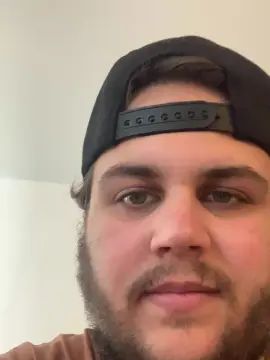 Gay sex chat with Bakedplayboy420 - camgaychat.com - Britain