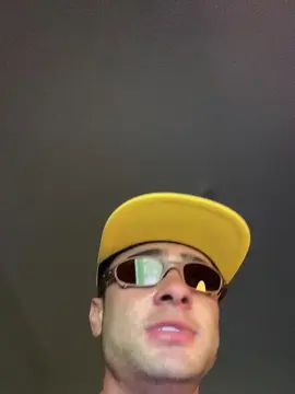 Gay sex chat with lindinho20cm3 - camgaychat.com - Portugal