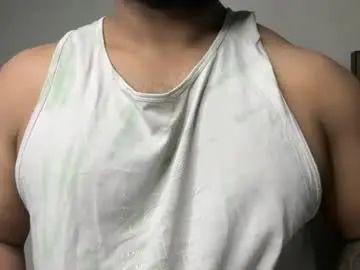 Gay sex chat with hot_roccohunter - camgaychat.com - Britain