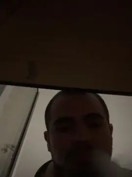 Gay sex chat with Nikolo001 - camgaychat.com - Italy