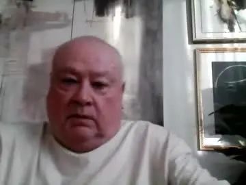 Gay sex chat with charles191977 - camgaychat.com - Britain