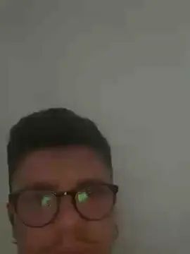 Gay sex chat with luizinho224hot - camgaychat.com - Portugal