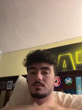 Gay sex chat with Frostedtip0 - camgaychat.com