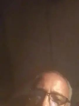 Gay sex chat with walter1810 - camgaychat.com - Spain