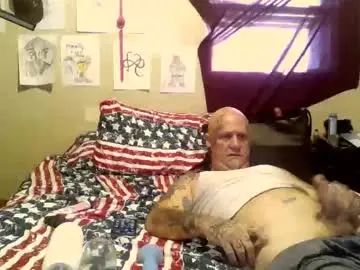 Gay sex chat with mrcumallday - camgaychat.com - Britain