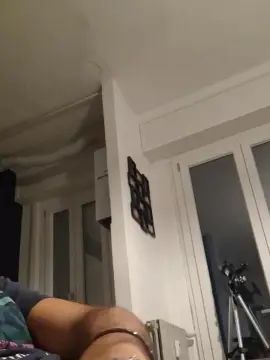 Gay sex chat with Beuno987 - camgaychat.com - Italy