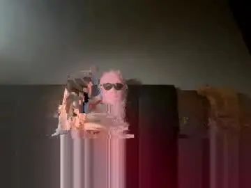 Gay sex chat with silentlust_x - camgaychat.com - Britain