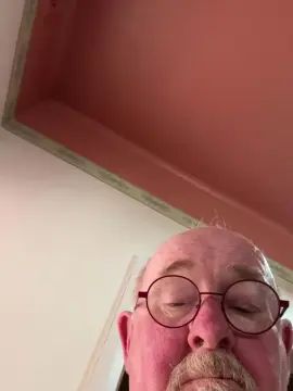 Gay sex chat with chubinoz - camgaychat.com - Britain