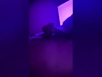 Gay sex chat with colby578769 - camgaychat.com - Britain