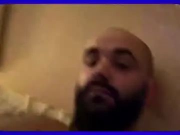 Gay sex chat with flowathan0r - camgaychat.com - Britain