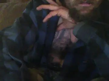 Gay sex chat with thighwalker - camgaychat.com - Britain