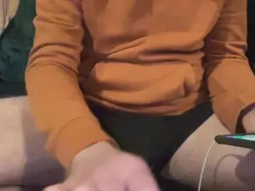 Gay sex chat with mrcmr_xxx - camgaychat.com - Britain