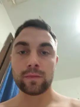 Gay sex chat with Alehot96 - camgaychat.com - Italy