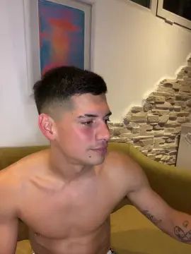 Gay sex chat with Marxiano420 - camgaychat.com - Spain