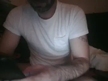 Gay sex chat with BoysBalkan - camgaychat.com - Britain