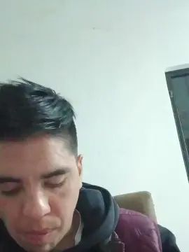 Gay sex chat with chelomex - camgaychat.com - Britain