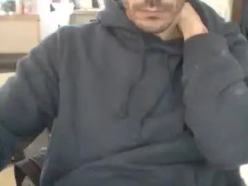 Gay sex chat with xavi3303 - camgaychat.com - France