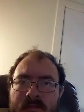 Gay sex chat with Thatcountryboy - camgaychat.com - Britain