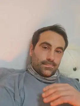 Gay sex chat with ErBendados - camgaychat.com - Italy