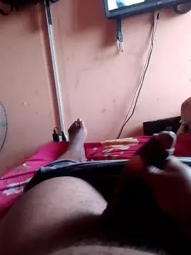 Gay sex chat with Gustavit09 - camgaychat.com - Britain