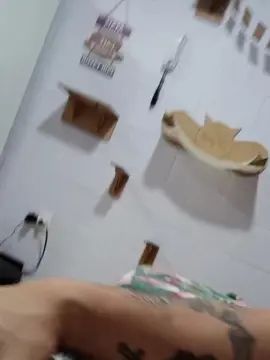 Gay sex chat with Josueb2025 - camgaychat.com - Portugal