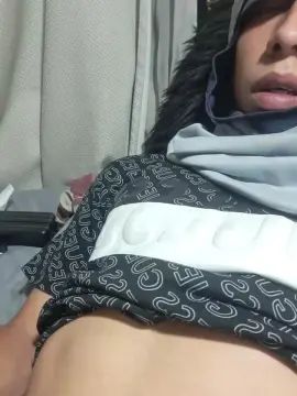 Gay sex chat with telo2323 - camgaychat.com - Britain