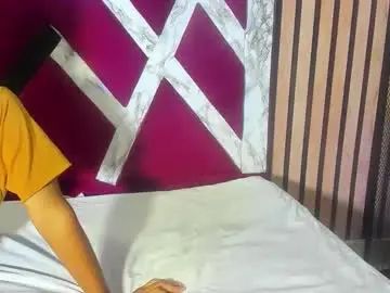 Gay sex chat with threesinss - camgaychat.com - Spain