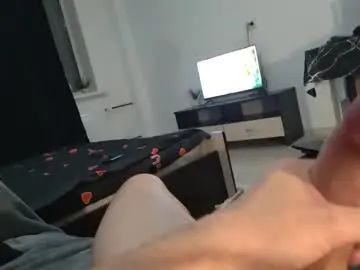 Gay sex chat with whitebonus - camgaychat.com - Britain