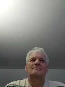 Gay sex chat with aloa_hot - camgaychat.com - Britain