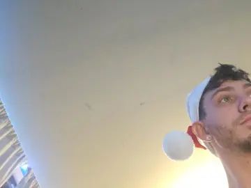 Gay sex chat with Jakebirger - camgaychat.com - Britain