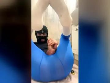 Gay sex chat with playtimestinky - camgaychat.com - Britain