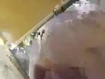 Gay sex chat with iguikika - camgaychat.com - Britain