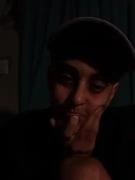 Gay sex chat with chic0tr4ans - camgaychat.com - Spain