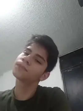 Gay sex chat with Sink18 - camgaychat.com - Britain