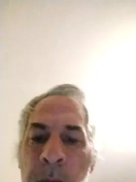 Gay sex chat with Antoine79450 - camgaychat.com - France