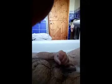 Gay sex chat with mrbonglebongle - camgaychat.com - Britain