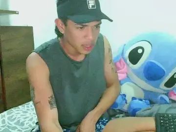 Gay sex chat with Glen_connor_00 - camgaychat.com - Britain