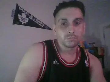 Gay sex chat with thatguy199223 - camgaychat.com - Britain