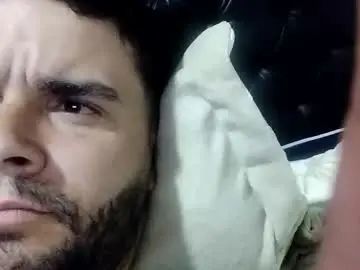 Gay sex chat with osofrikitoso - camgaychat.com - Britain