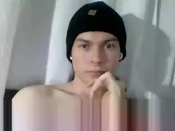 Gay sex chat with d17968438 - camgaychat.com - Britain