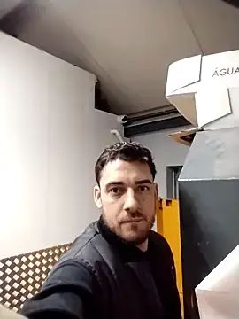 Gay sex chat with Piroca_meladinha - camgaychat.com - Portugal