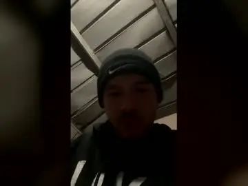 Gay sex chat with jaylove226 - camgaychat.com - Britain